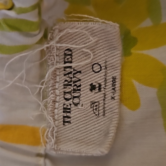 THE CURATED CURVY Puff Sleeve Smock Off Shoulder Colonial Castlecore Crop Top - Picture 8 of 8